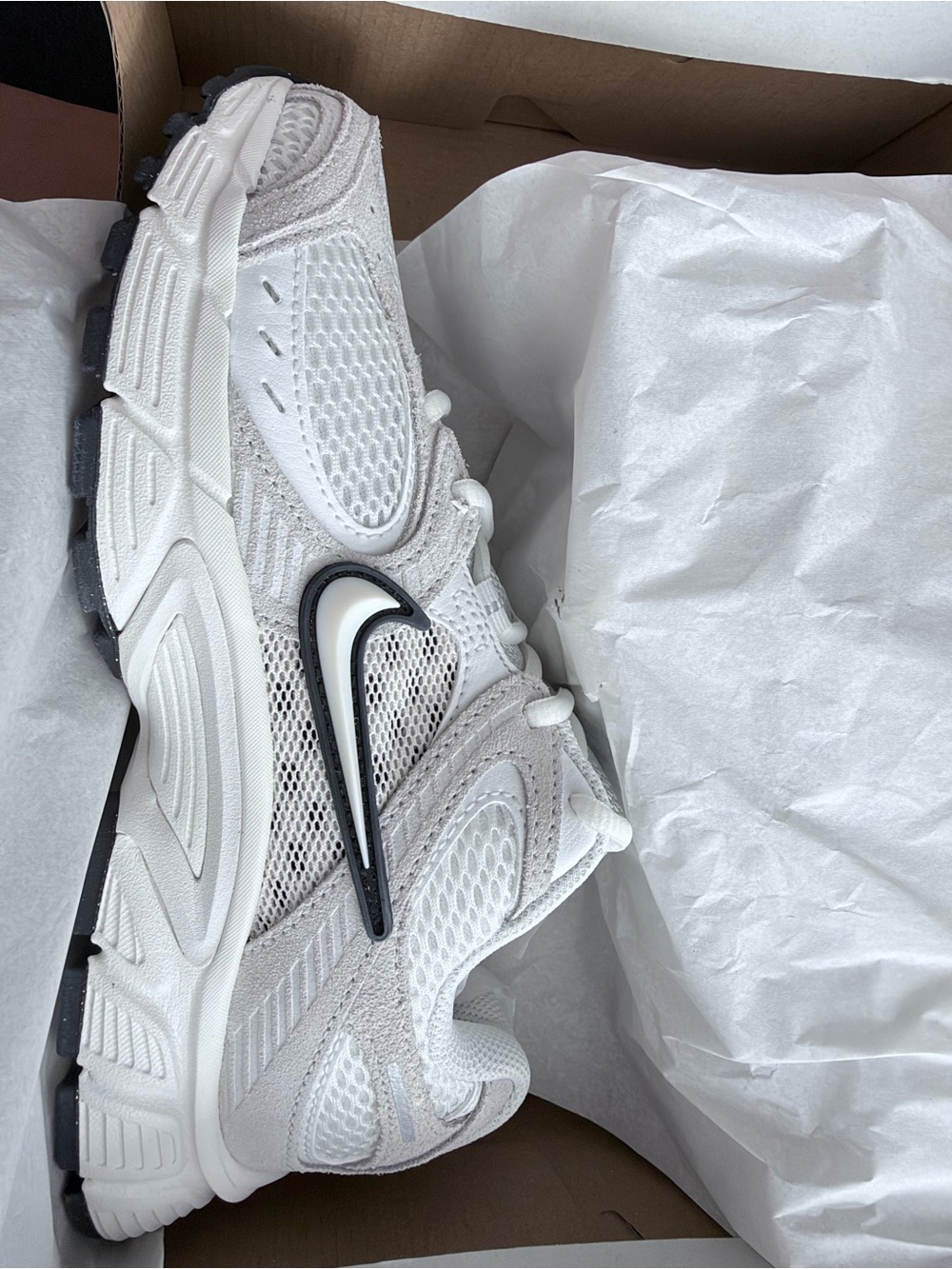 WOMEN'S NIKE V5 RNR SUEDE SNEAKERS